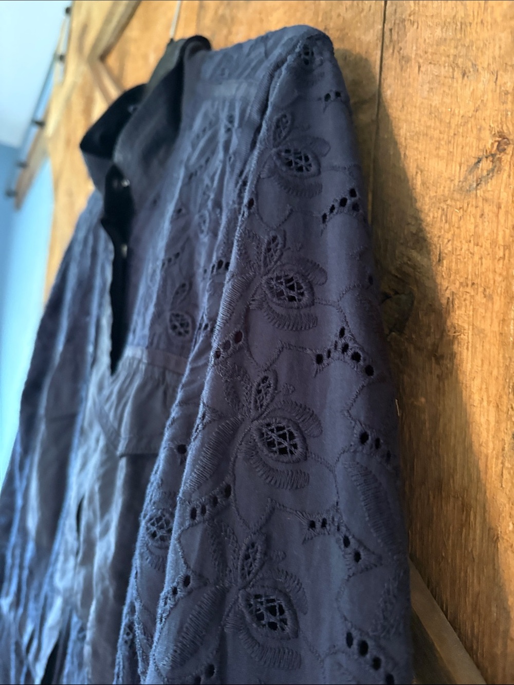 GAP Navy Blue Eyelet Embroidery Drawstring Utility Jacket Womens Small - Picture 2 of 5